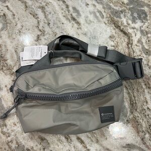 Lululemon essentials belt bag. New